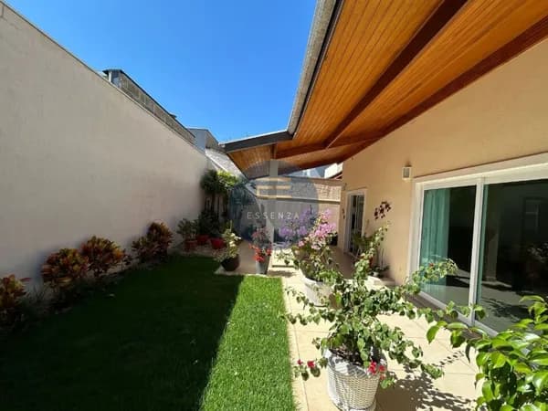 Casa à Venda – Residencial Village das Flores | Jundiaí/SP