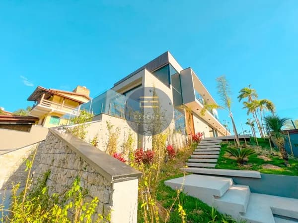 Casa Moderna à Venda no Condomínio Vinhas da Vista Alegre – Vinhedo/SP – 435m² Construídos em Terreno de 840m²