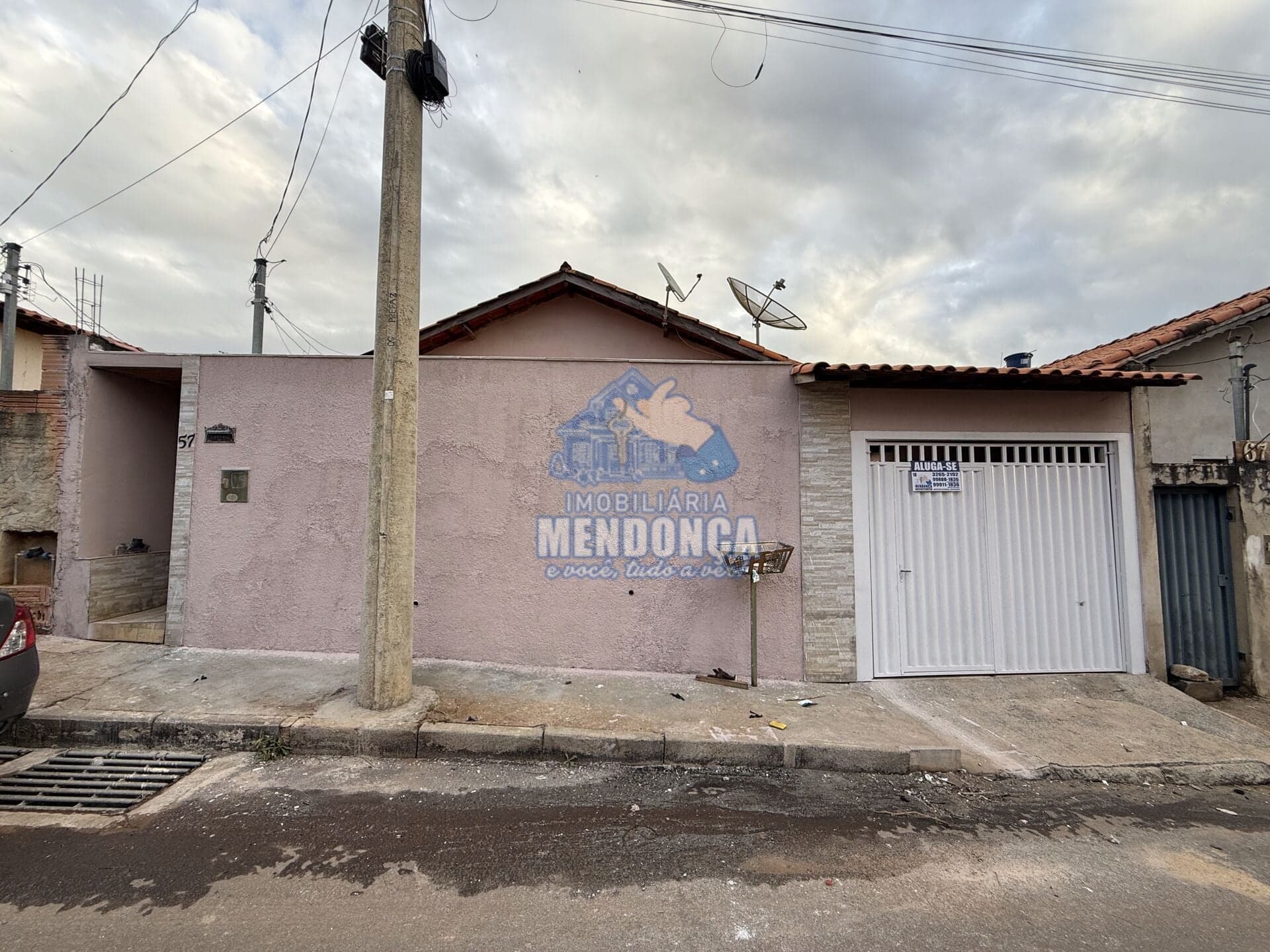 Casa em Santana da Vargem - Centro