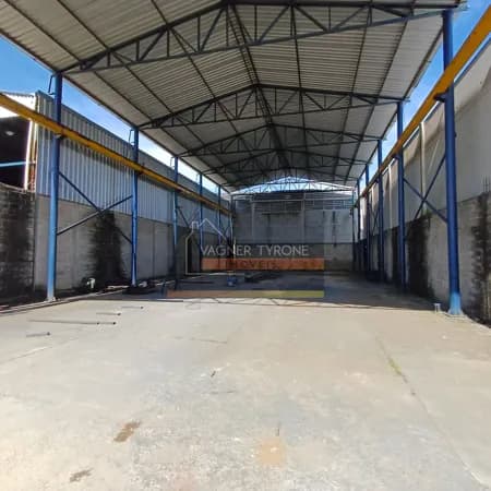 Excelente Galpão Industrial/Comercial em Região Estratégica de Pindamonhangaba