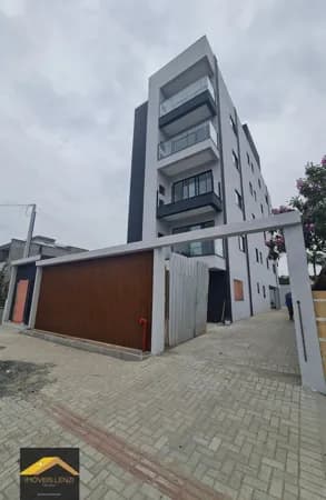 Apartamento com 02 dorm., sacada com churrasqueira e elevador- João Costa Joinville.