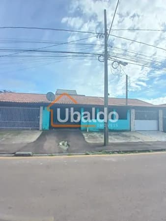 Casa em Araucária - Costeira