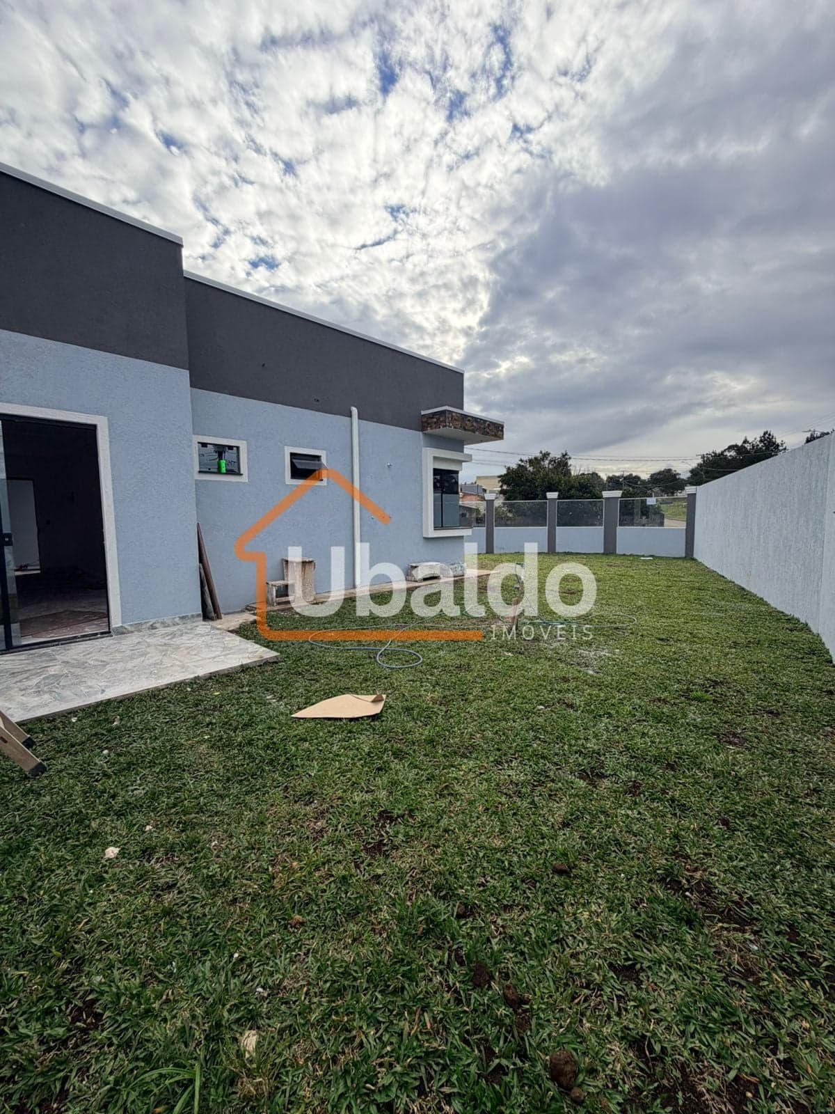Casa em Araucária - Costeira