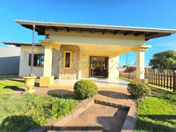 Casa em Capão da Canoa - CURUMIM