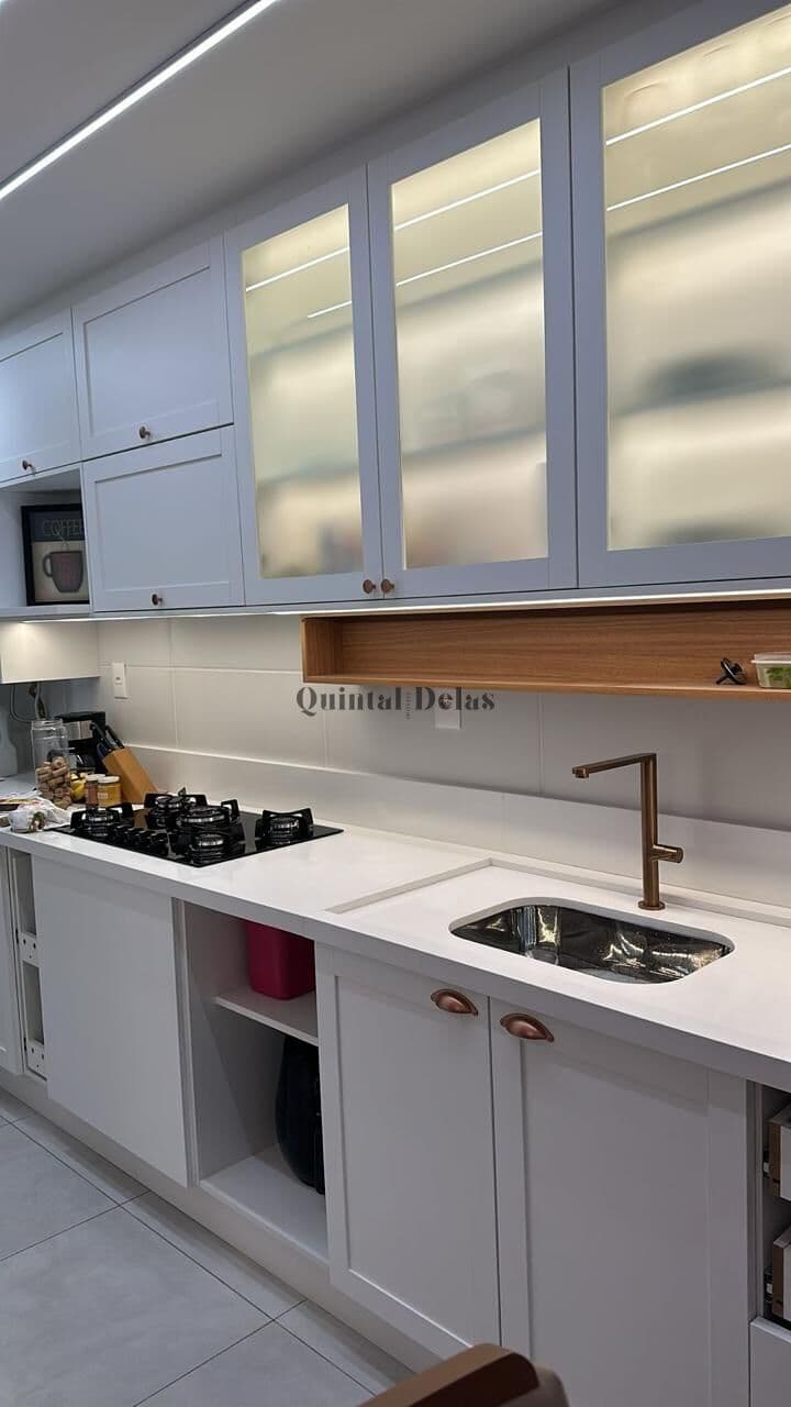 LINDISSIMO APARTAMENTO NA VILA OPERÁRIA - ITAJAI