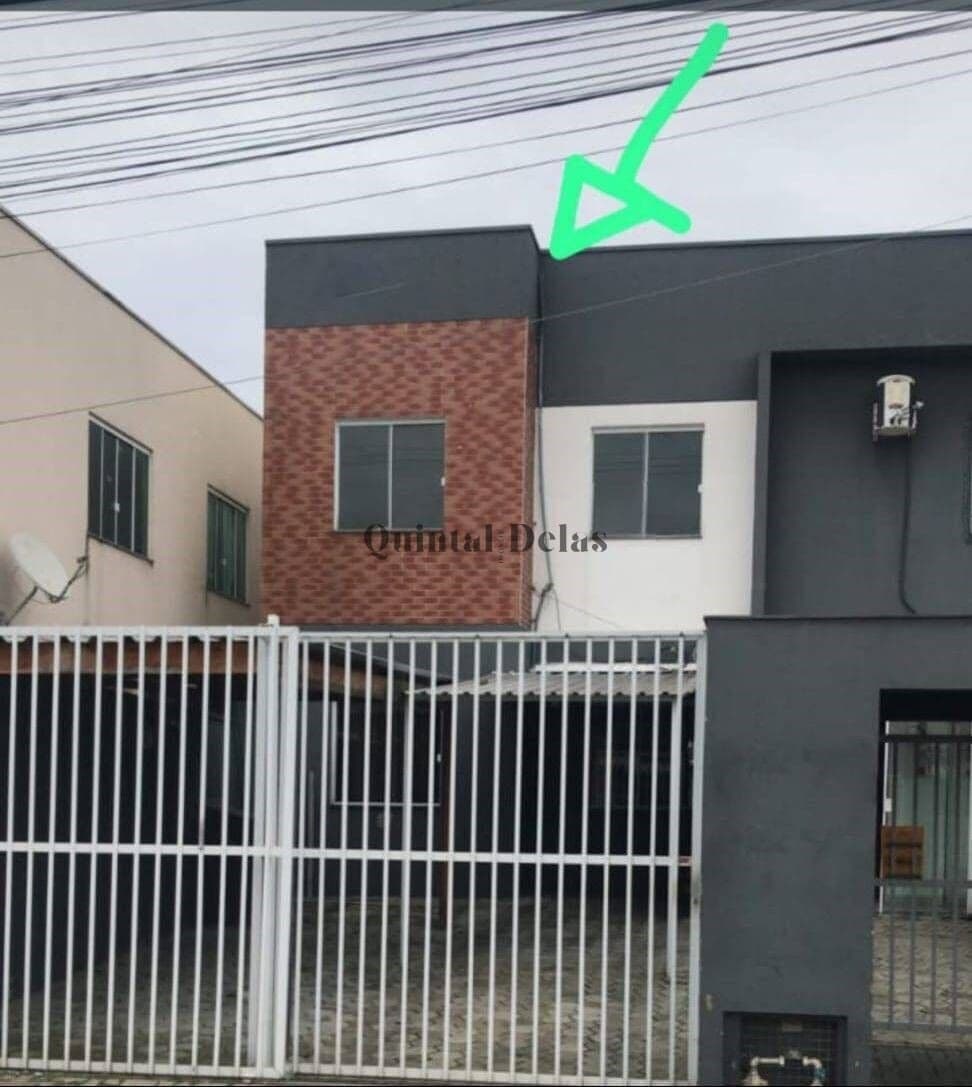 Apartamento geminado - Cordeiros/ Murta