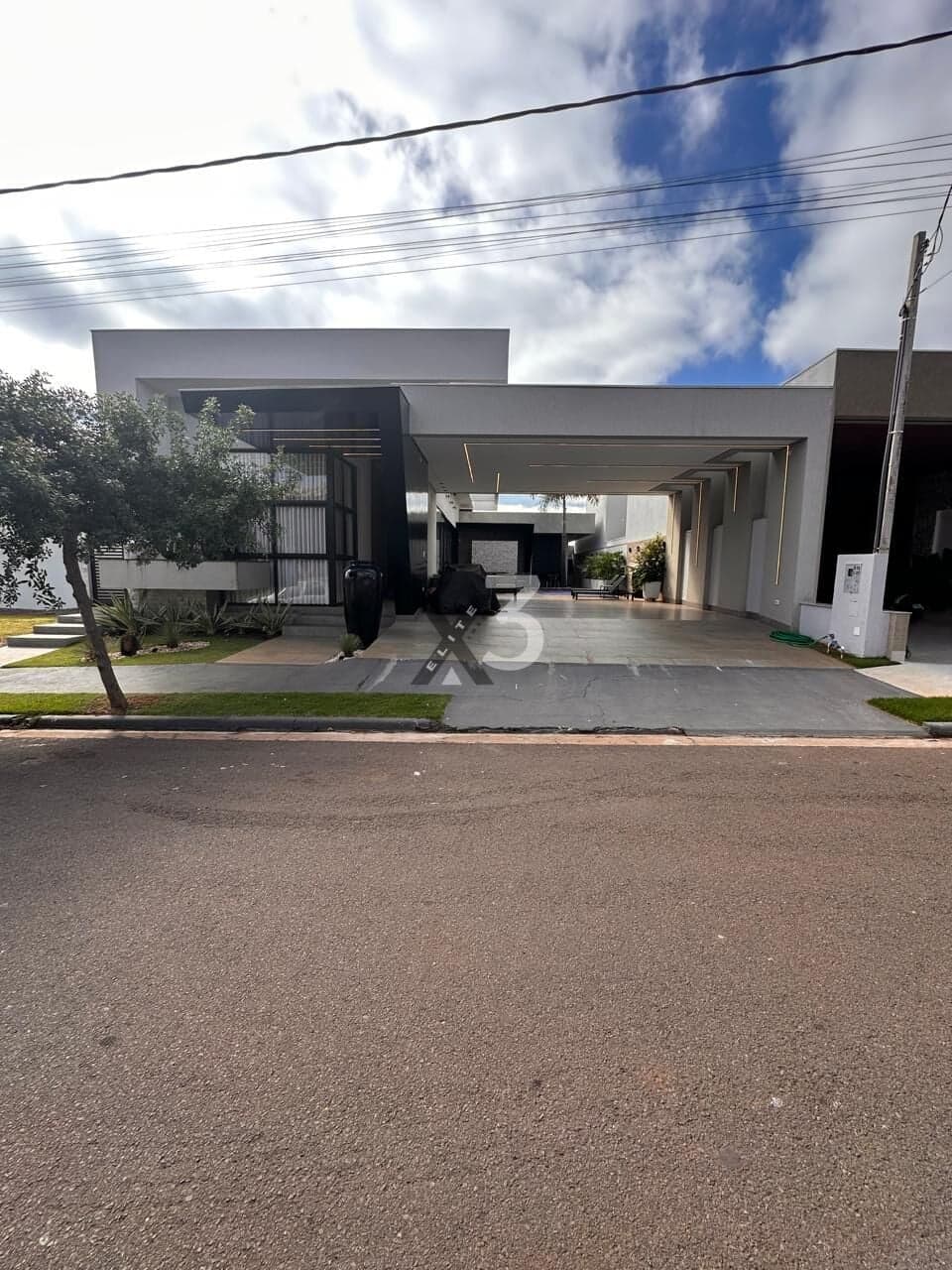 🏡 Casa de Alto Padrão à Venda – Condomínio Porto Rico Resort Residence