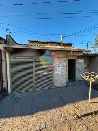 Casa à Venda
