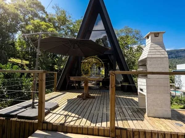 ✨ CHÁCARA DE ALTO PADRÃO COM POTENCIAL PARA TURISMO RURAL – RIO DOS CEDROS/SC ✨