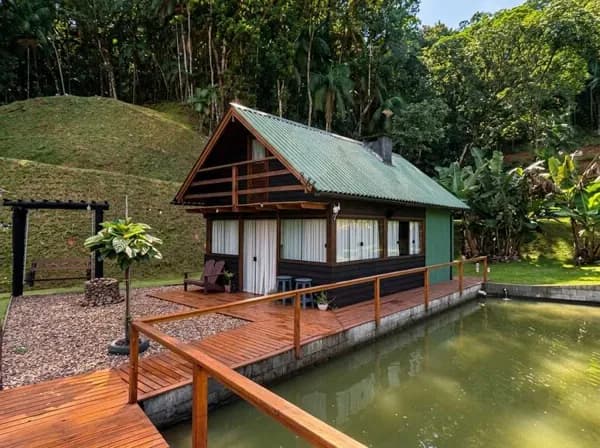 Fazenda/Sítios/Chácaras em Benedito Novo - Santa Maria