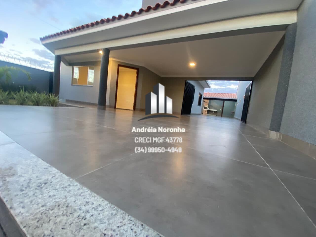 🏡 CASA 3 QUARTOS COM SUÍTE À VENDA NO JARDIM PELUZZO 🏡