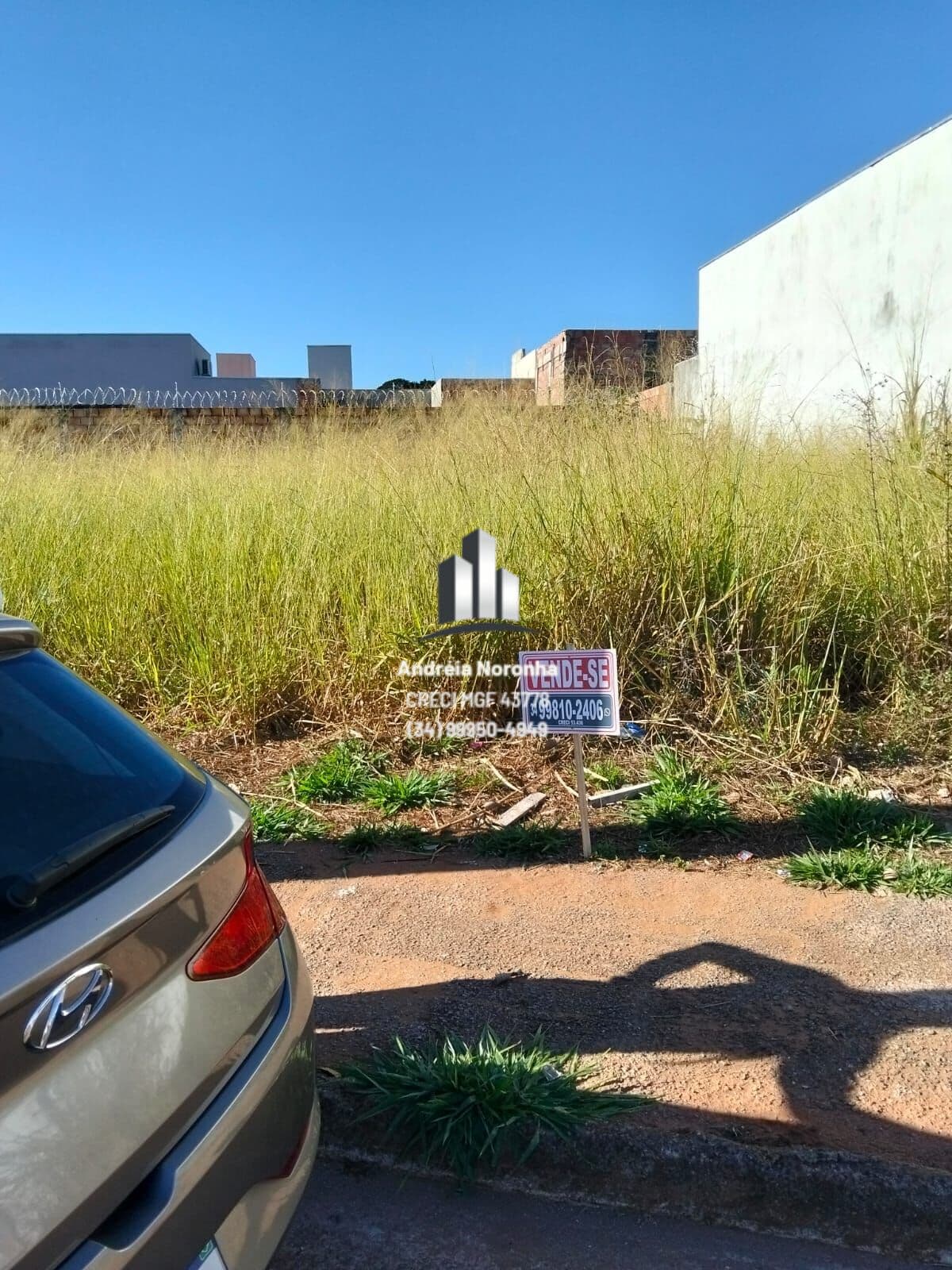 Lote 227 m² na Avenida Angra dos Reis