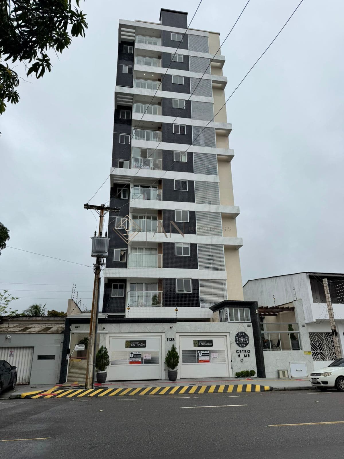 Apartamento com Vista Livre no Edifício Cetro Home – Centro