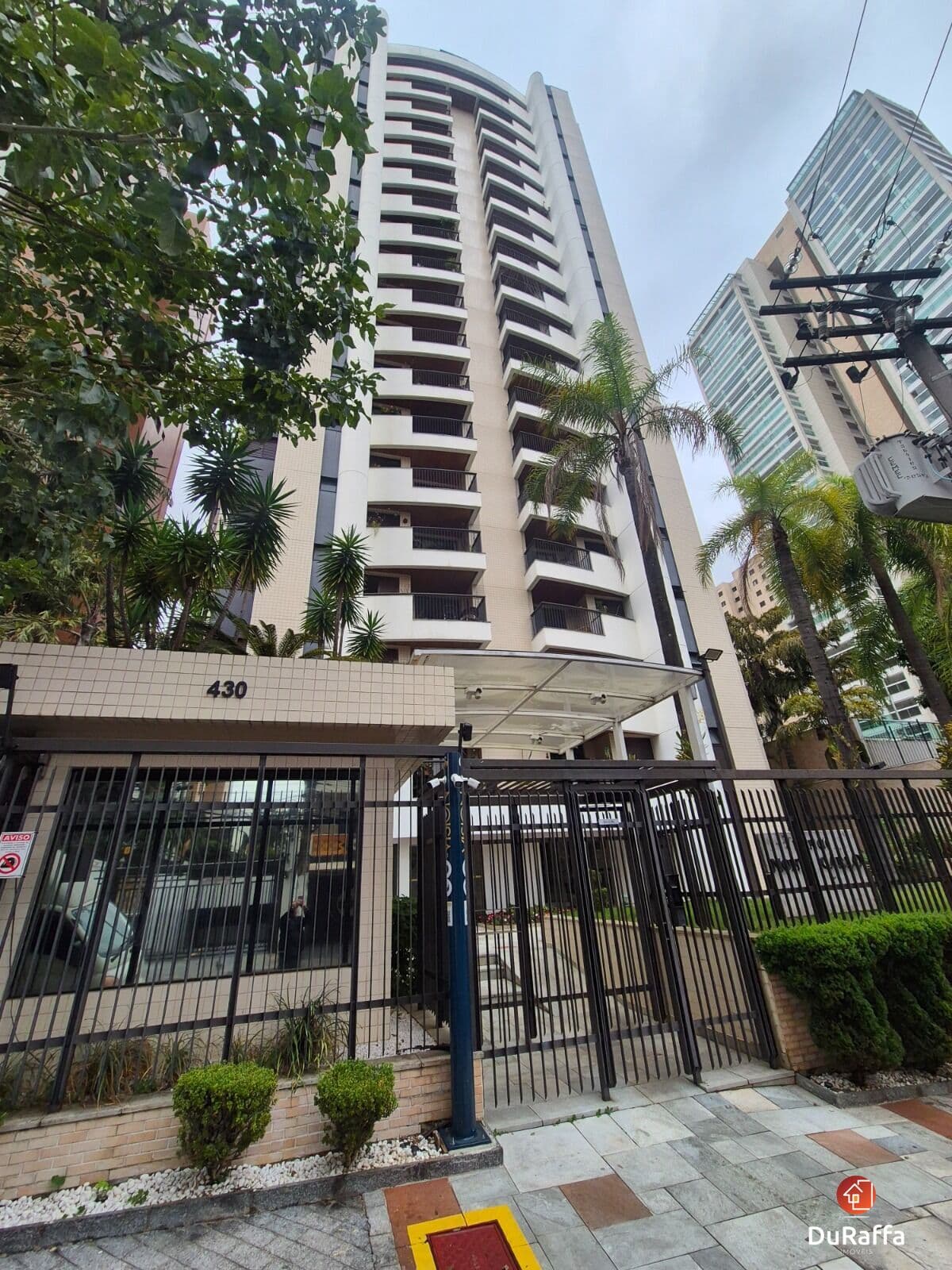 Apartamento - Condomínio Edifício Monte Carlo