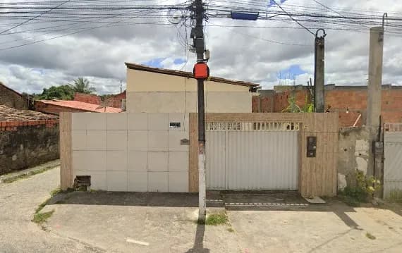 Casa Padrão CASA EM ALAGOINHAS - BARREIRO