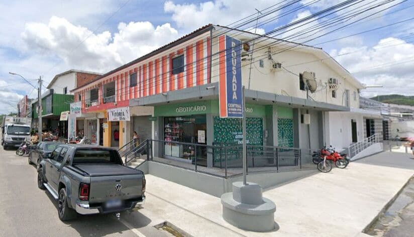 Casa Padrão VENDE CASA CAJUEIRO – CENTRO