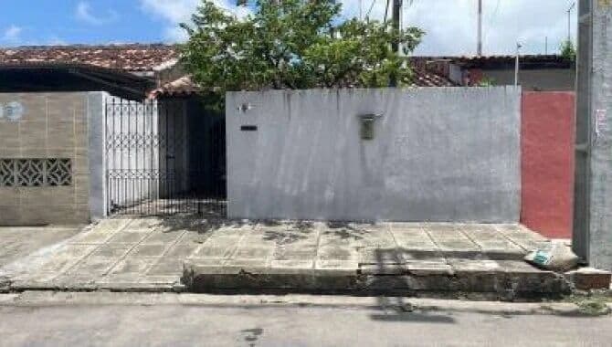 Casa Padrão IMOVEIS RETOMADOS PELO BANCO A PREÇO ABAIXO VALOR MERCADO BOM PARA INVESTIDORES
