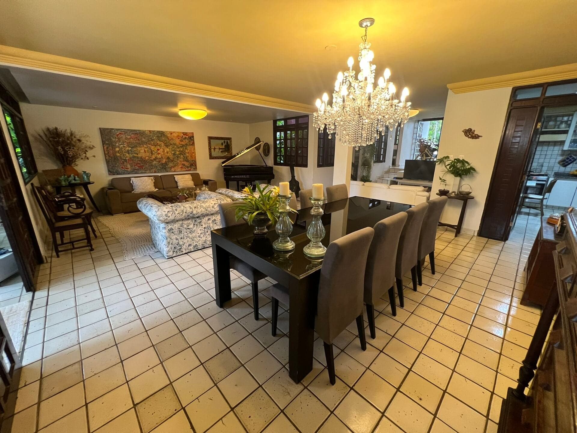 Casa Alto Padrão 497m² no Aldebaran Beta