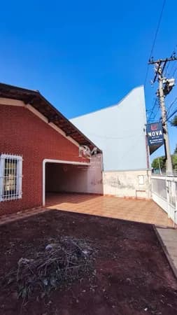 Casa em Jardim Itamaraty, Leme/SP