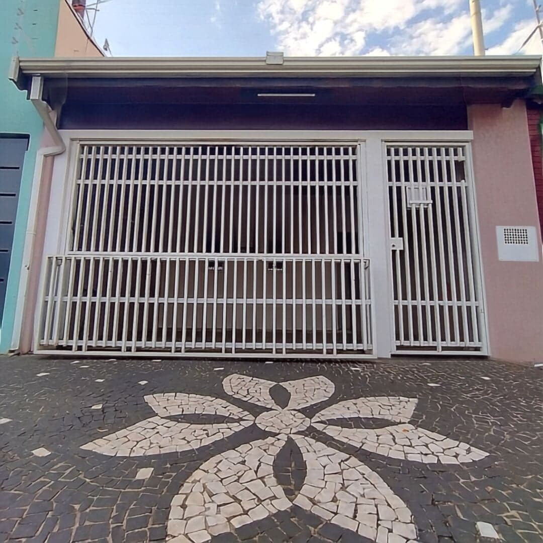 Casa em Jardim Eloísa, Leme/SP