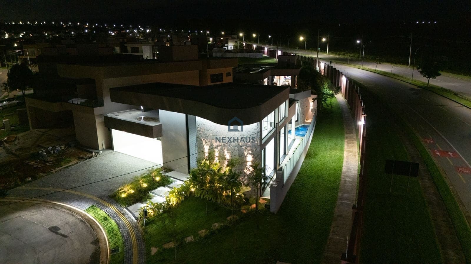 Casa em Senador Canedo - Jardins Bolonha