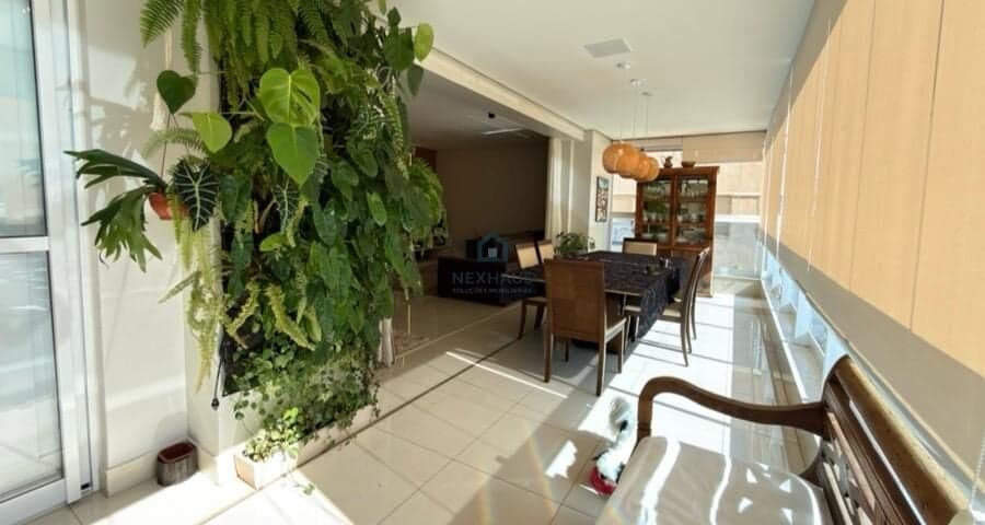 Residencial The One, 4 suites.