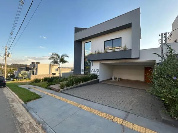Casa de Condomínio em Senador Canedo - Jardins Bolonha
