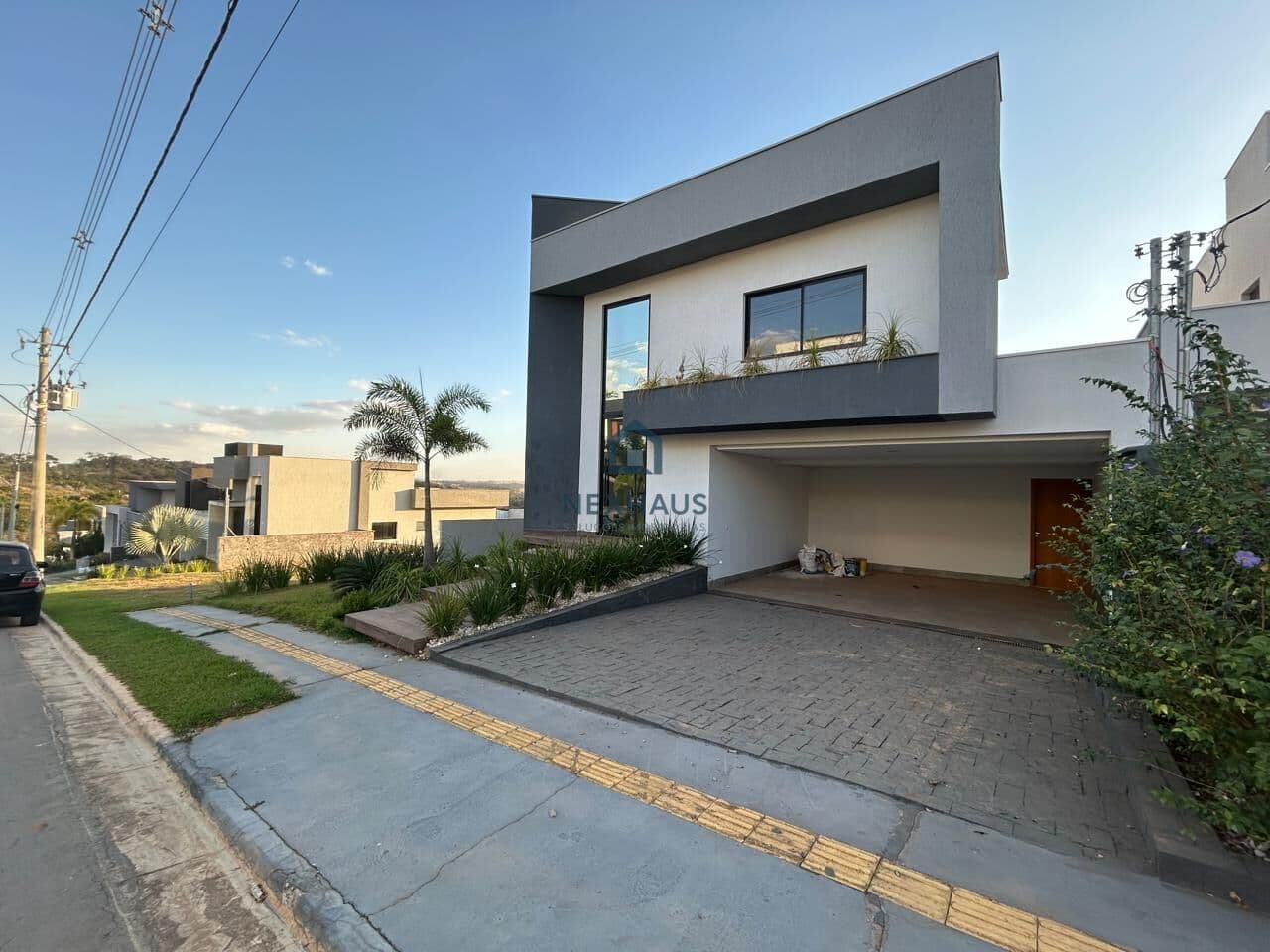 Casa de Condomínio em Senador Canedo - Jardins Bolonha