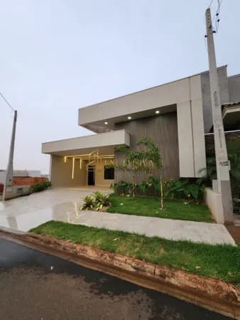 Casa de Condomínio com 3 suítes, sendo 1 master à Venda, 165 m² por R$ 990.000,00