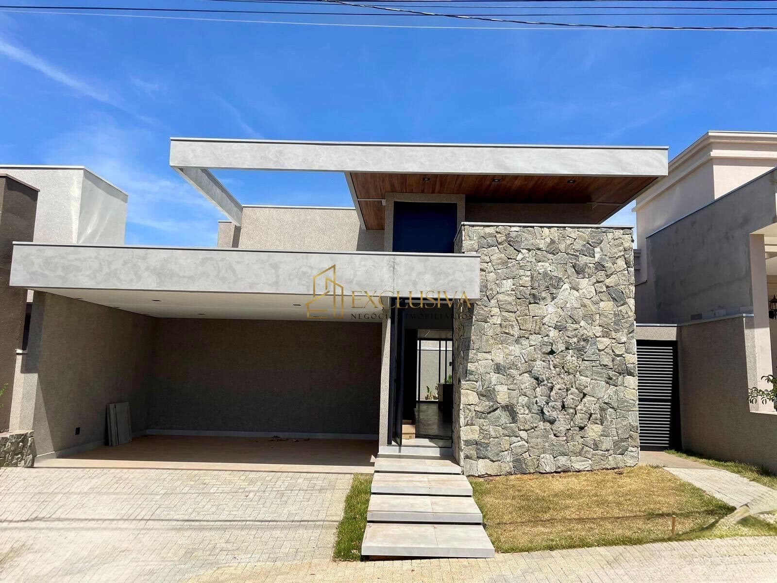 Casa Moderna 3 suítes - Condomínio Maria Julia