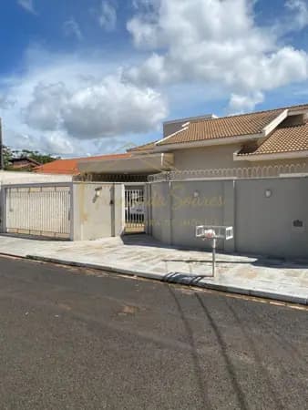 Casa à venda no bairro Jardim Tarraf 2 em São José do Rio Preto/SP