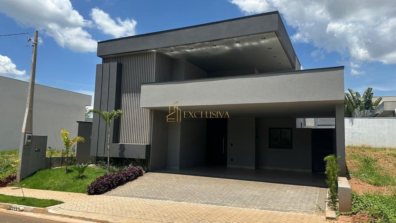 Casa de Alto Padrão com 3 Suítes, Automação Completa e Área de Lazer Exclusiva