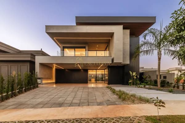 Imovel Excepcional Localizado no Condominio Quinta do Lago