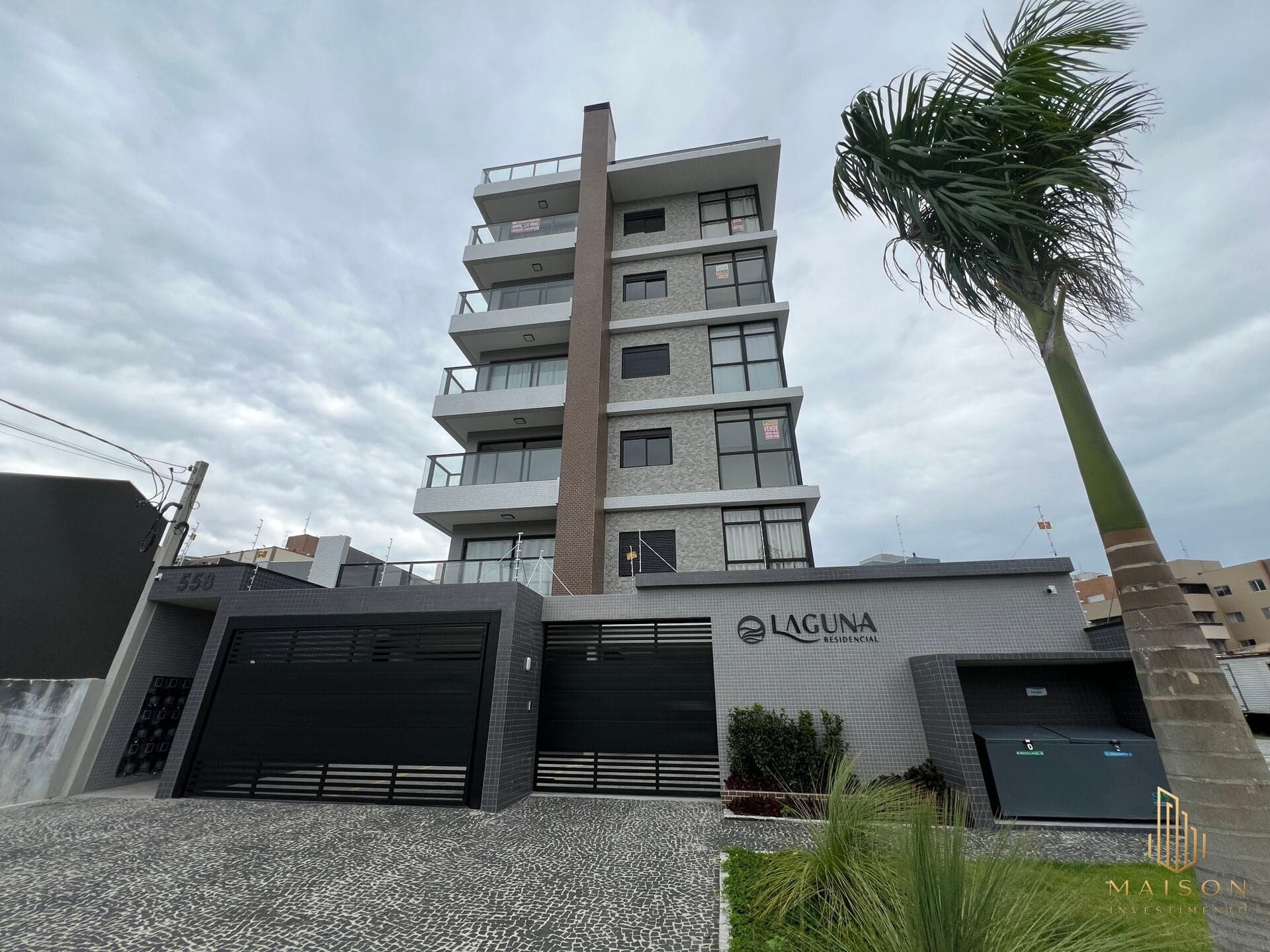Apartamento à venda no bairro Caiobá Matinhos/PR