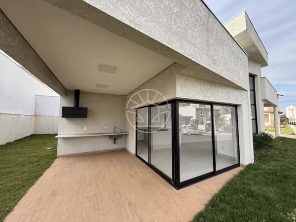 Casa com 3 suítes Condominio Central Parque - Salto/SP