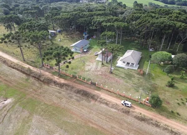 Chácara na estrada do Guairacá