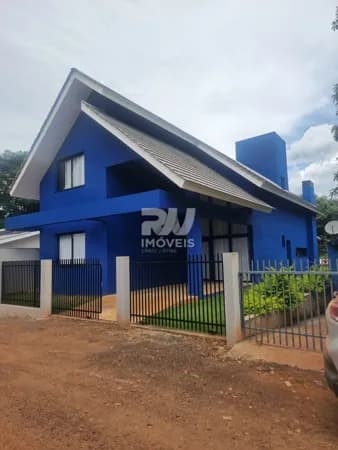 Sobrado em Candói - Centro