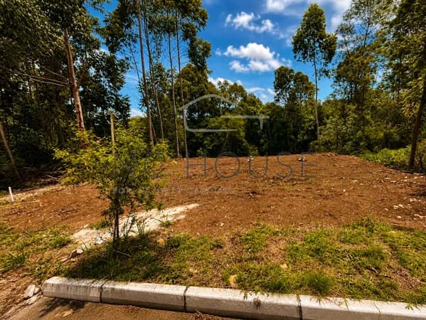 Com terreno pronto e projeto incluso!