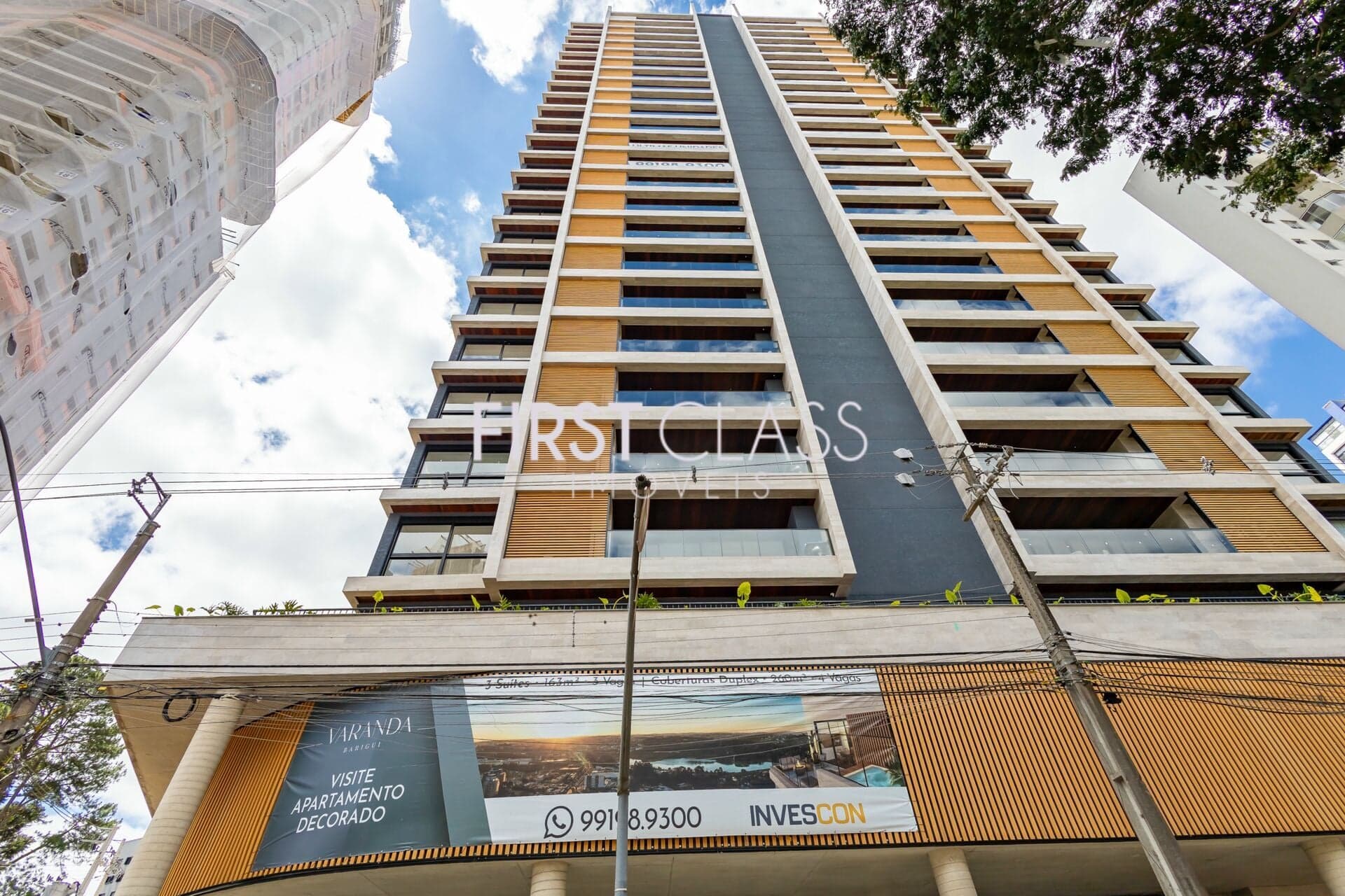 Apartamento Alto Padrão - Varanda Barigui