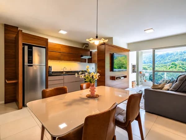 Apartamento à venda no Saco Grande com 3 quartos, suíte, 2 vagas e vista permanente para o verde