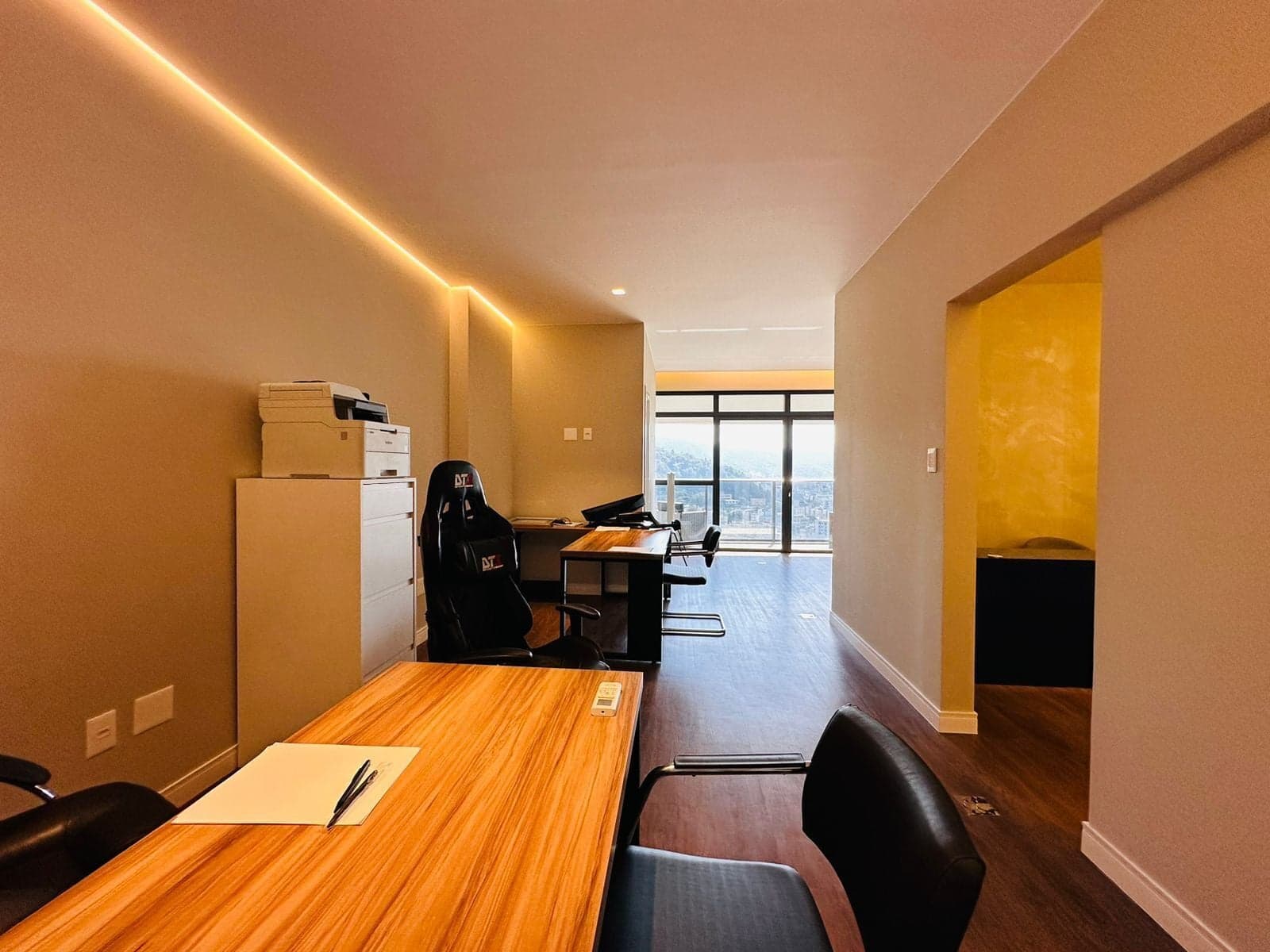 Sala/Conjunto em Balneário Camboriú - Centro