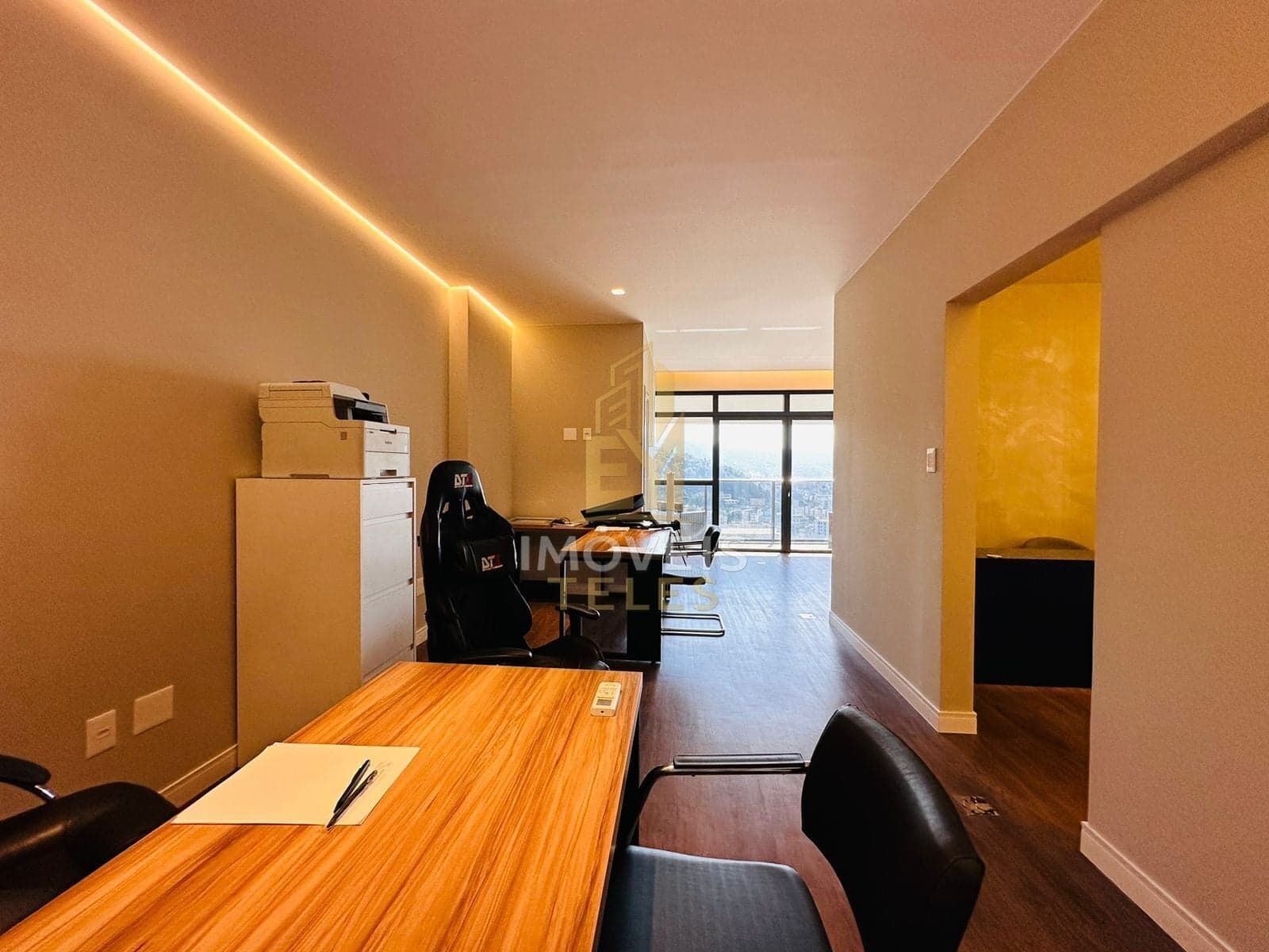 Sala/Conjunto em Balneário Camboriú - Centro