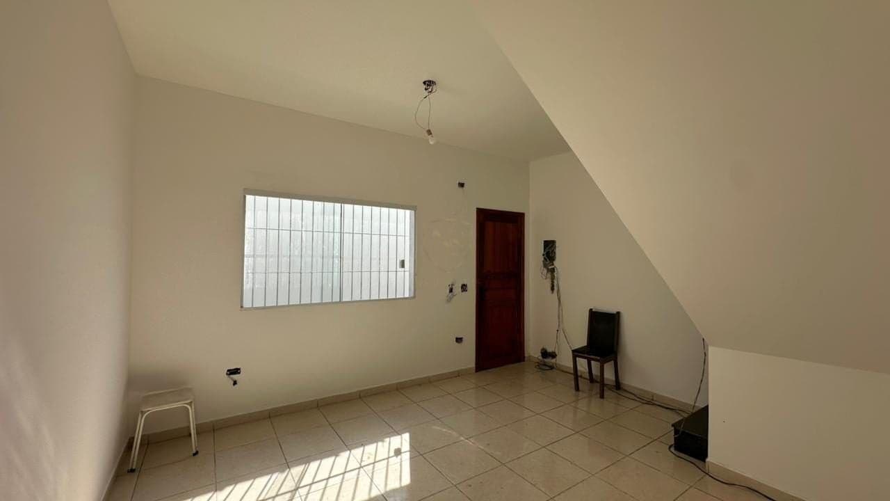 Casa em Condomínio 2 dormitórios - Guilhermina, Praia Grande
