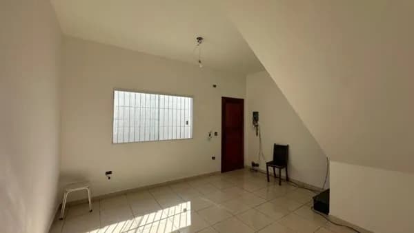 Casa em Condomínio 2 dormitórios - Guilhermina, Praia Grande