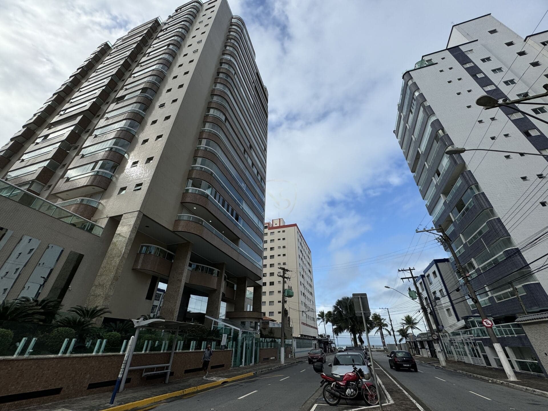 APARTAMENTO Lazer completo - CAIÇARA