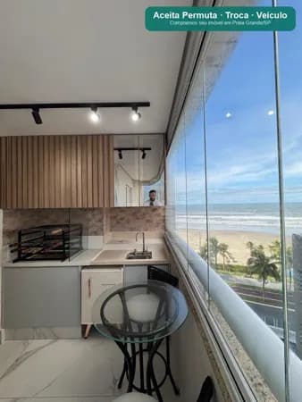 Apartamento Frente mar - Itararé, São Vicente