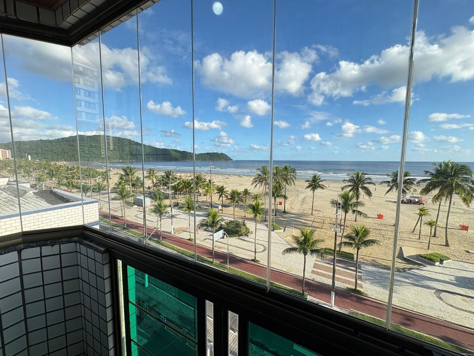 Apartamento Frente mar - Boqueirão, Praia Grande