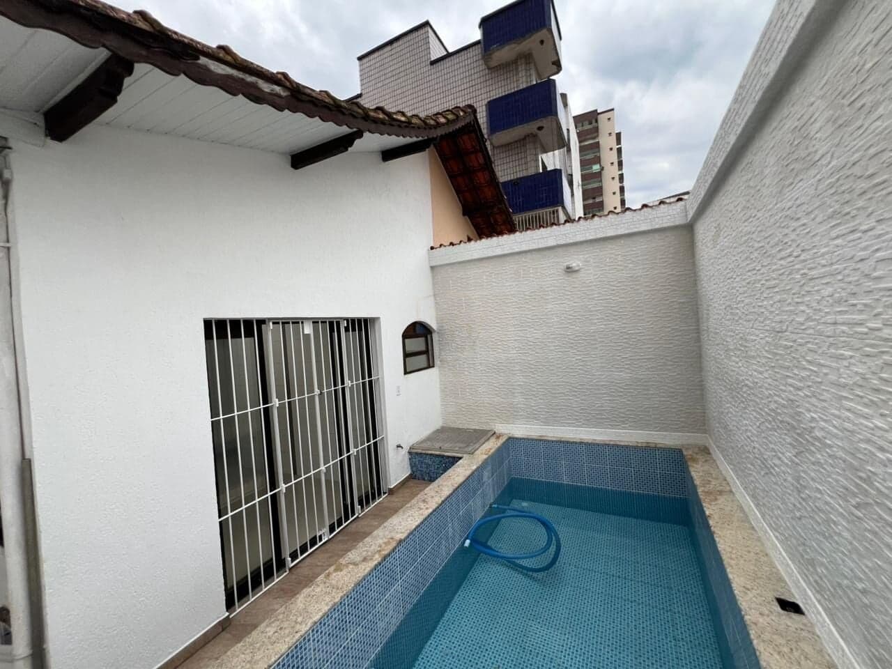 Casa Churrasqueira - Vila Tupi, Praia Grande