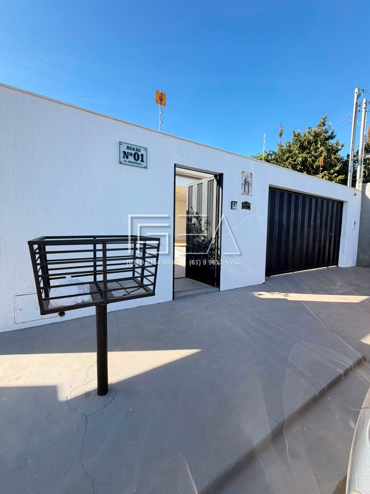 Ótima Oportunidade! Casa com 3 Quartos, Suíte e Área Gourmet com Churrasqueira