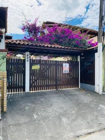 Casa Duplex para Venda em Jardim Marileia Rio das Ostras-RJ